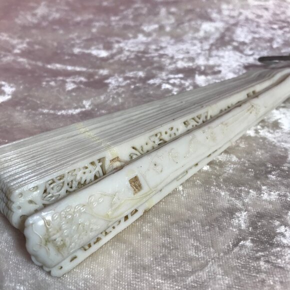 Vintage Intricate Fan Made in Hong Kong * Trees Birds Nature Scene Retro Tassel - Picture 7 of 10